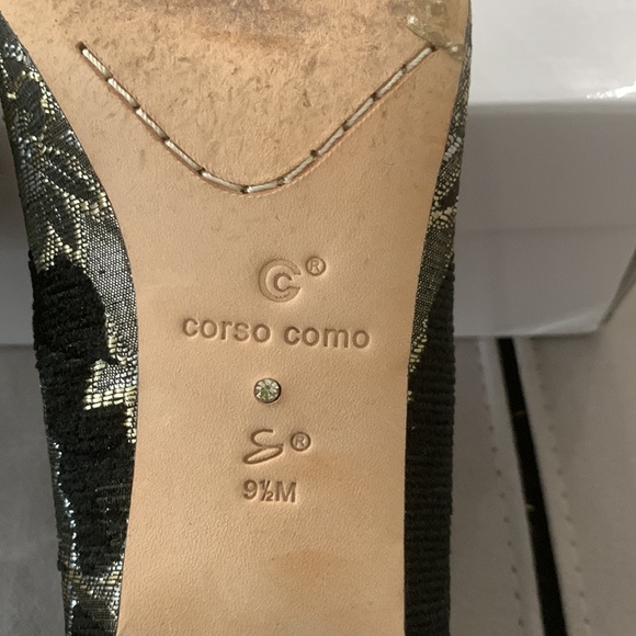 Corso Como Black Metallic Brocade Shoes/Pumps size 9.5 - Picture 13 of 17